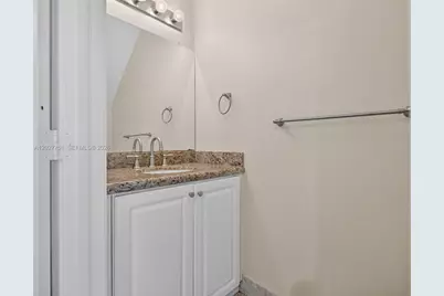 3677 San Simeon Cir #3677, Weston, FL 33331 - Photo 14