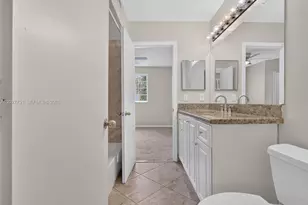3677 San Simeon Cir, Weston, FL 33331 - Photo 30