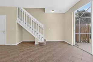3677 San Simeon Cir, Weston, FL 33331 - Photo 8