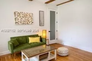 439 15th St, Miami Beach, FL 33139 - Photo 4