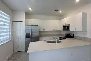 643 SE 15th St, Homestead, FL 33034 - Photo 2