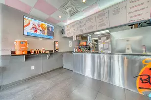 Burger Joint For Sale in Hialeah Gardens, Hialeah, FL 33018 - Photo 1