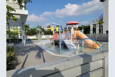 6310 NW 103rd Pl #202, Doral, FL 33178 - Photo 8