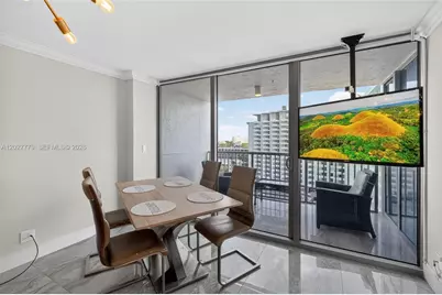 2655 Collins Ave #1407, Miami Beach, FL 33140 - Photo 10