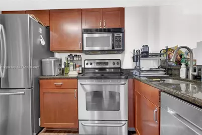 770 Claughton Island Dr #1113, Miami, FL 33131 - Photo 14