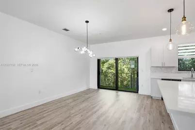 10473 NW 82nd St #11, Doral, FL 33178 - Photo 12