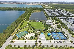 10473 NW 82nd St, Doral, FL 33178 - Photo 32