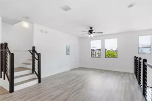 10473 NW 82nd St, Doral, FL 33178 - Photo 14