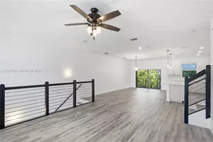 10473 NW 82nd St, Doral, FL 33178 - Photo 6