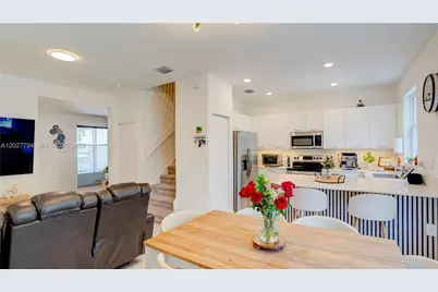 12453 NW 23rd Ct, Miami, FL 33167 - Photo 22
