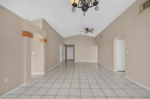 8462 SW 158th Ct, Miami, FL 33193 - Photo 18
