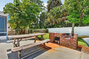1023 SE 7th St, Stuart, FL 34996 - Photo 66
