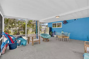 1023 SE 7th St, Stuart, FL 34996 - Photo 62