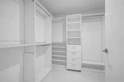 1080 Brickell Ave #507, Miami, FL 33131 - Photo 8