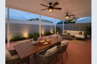 9837 NW 123rd Ter, Hialeah Gardens, FL 33018 - Photo 6