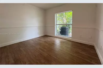 7420 Big Cypress Dr, Miami Lakes, FL 33014 - Photo 14