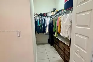8005 NW 104th Ave, Doral, FL 33178 - Photo 14