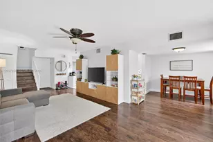 566 N University Dr, Plantation, FL 33324 - Photo 10