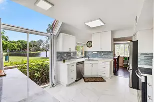 566 N University Dr, Plantation, FL 33324 - Photo 16