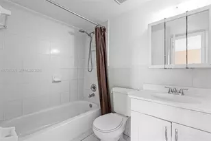 4713 NW 7th St, Miami, FL 33126 - Photo 20