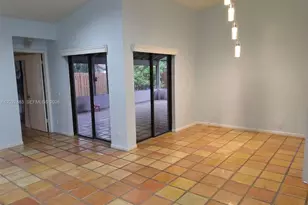 1960 Sacramento, Weston, FL 33326 - Photo 4