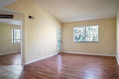 4035 W McNab Rd #F311, Pompano Beach, FL 33069 - Photo 4