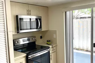 2212 W 74th St, Hialeah, FL 33016 - Photo 12
