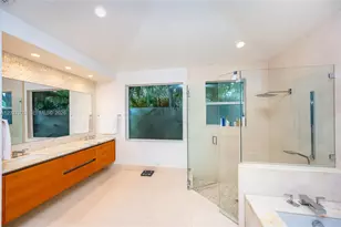 3216 Huntington, Weston, FL 33332 - Photo 20
