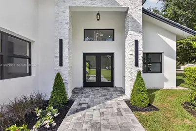 12725 Mallard Creek Dr, Palm Beach Gardens, FL 33418 - Photo 6