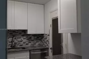 2990 NE 16th Ave, Oakland Park, FL 33334 - Photo 2