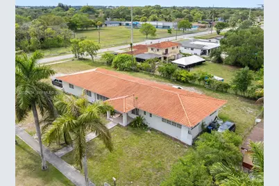 1895 NW 175th St, Miami Gardens, FL 33056 - Photo 1