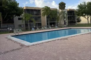 8415 SW 107th Ave, Miami, FL 33173 - Photo 18
