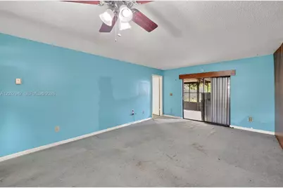 1427 Towhee St, Homestead, FL 33035 - Photo 10