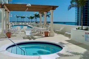 1200 Brickell Bay Dr, Miami, FL 33131 - Photo 32