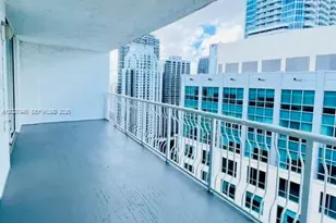 1200 Brickell Bay Dr, Miami, FL 33131 - Photo 28