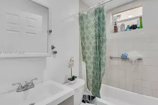 242 SW 15th Ave, Miami, FL 33135 - Photo 12
