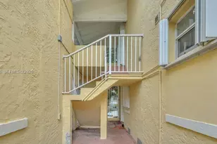 242 SW 15th Ave, Miami, FL 33135 - Photo 8