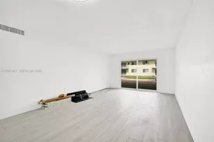 505 NW 177th St, Miami Gardens, FL 33169 - Photo 16