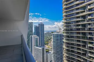 1010 Brickell Ave, Miami, FL 33131 - Photo 6