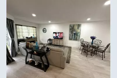 12650 SW 6th St #412K, Pembroke Pines, FL 33027 - Photo 14