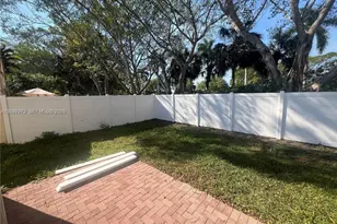 812 Garnet Cir, Weston, FL 33326 - Photo 16