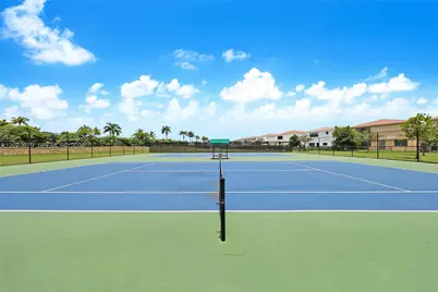 476 NE 194th Ter, Miami, FL 33179 - Photo 20