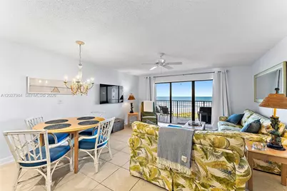 429 NE Tradewind Ln #305, Hutchinson Island, FL 34996 - Photo 6