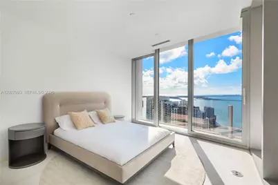 300 Biscayne Boulevard Way #3905W, Miami, FL 33131 - Photo 14