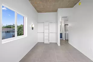 315 NW 32nd St, Miami, FL 33127 - Photo 16