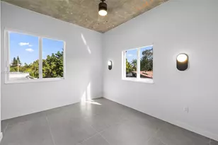 315 NW 32nd St, Miami, FL 33127 - Photo 12
