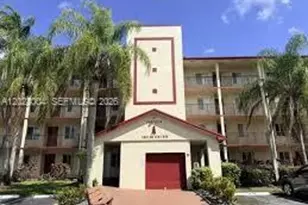 1600 SW 127th Way, Pembroke Pines, FL 33027 - Photo 2