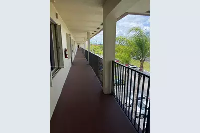 1600 SW 127th Way #401C, Pembroke Pines, FL 33027 - Photo 8