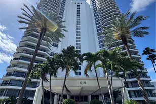 19101 NE 36th Ct, Aventura, FL 33180 - Photo 2