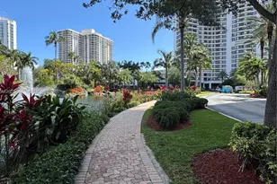 19101 NE 36th Ct, Aventura, FL 33180 - Photo 26